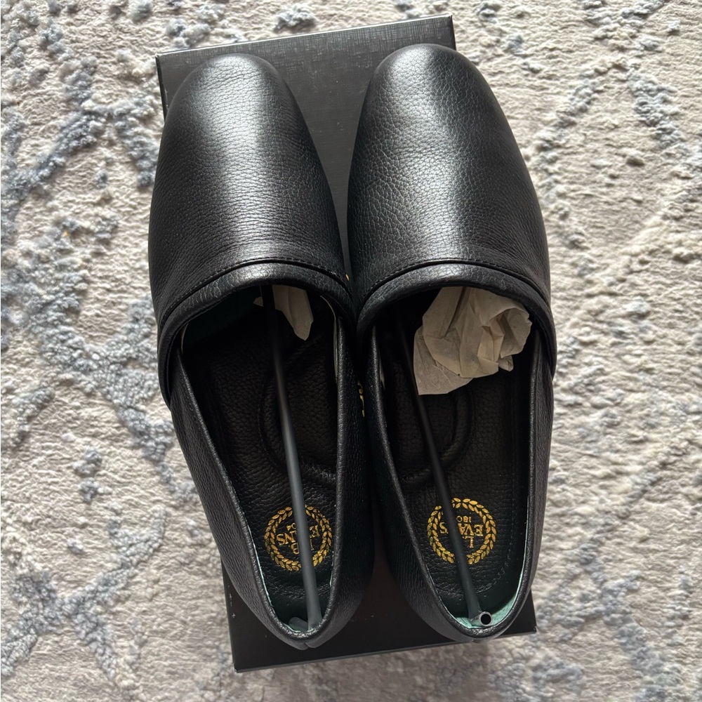 Men’s LB Evan’s leather slippers